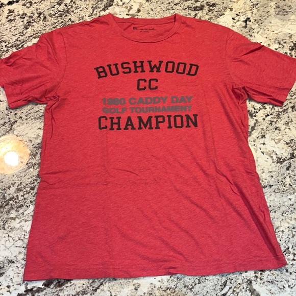 Travis Matthews shirt in a size medium - Picture 1 of 4